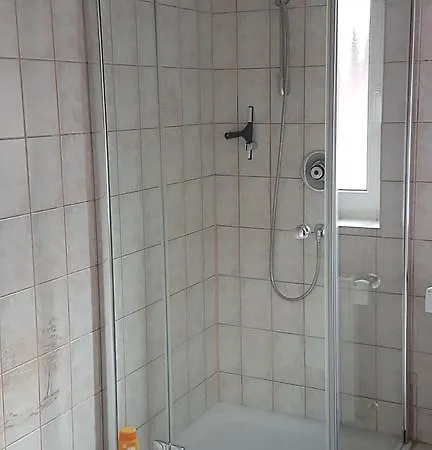 Gaestezimmer Junglas بورنهايم